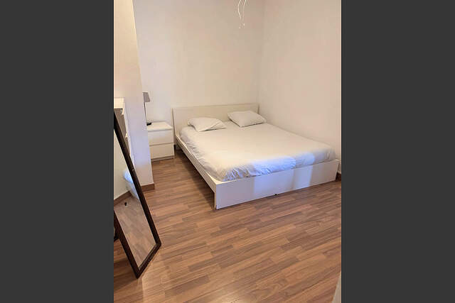 第一间卧室