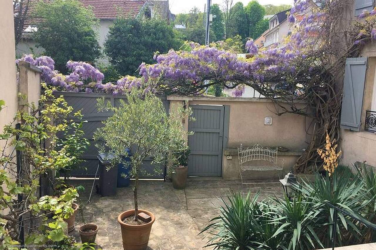 House - Sèvres 220m2 + 800m2 garden